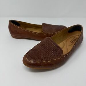 Born Slip on Shoes Brown Leather Woven Vamp Loafers Flats Handcrafted Women's